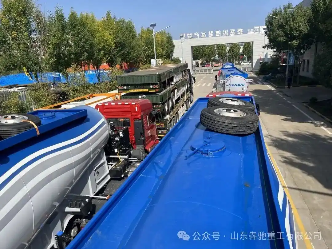 Customized 5-Axle Bulk Cement Powder Tank Semi-Trailers